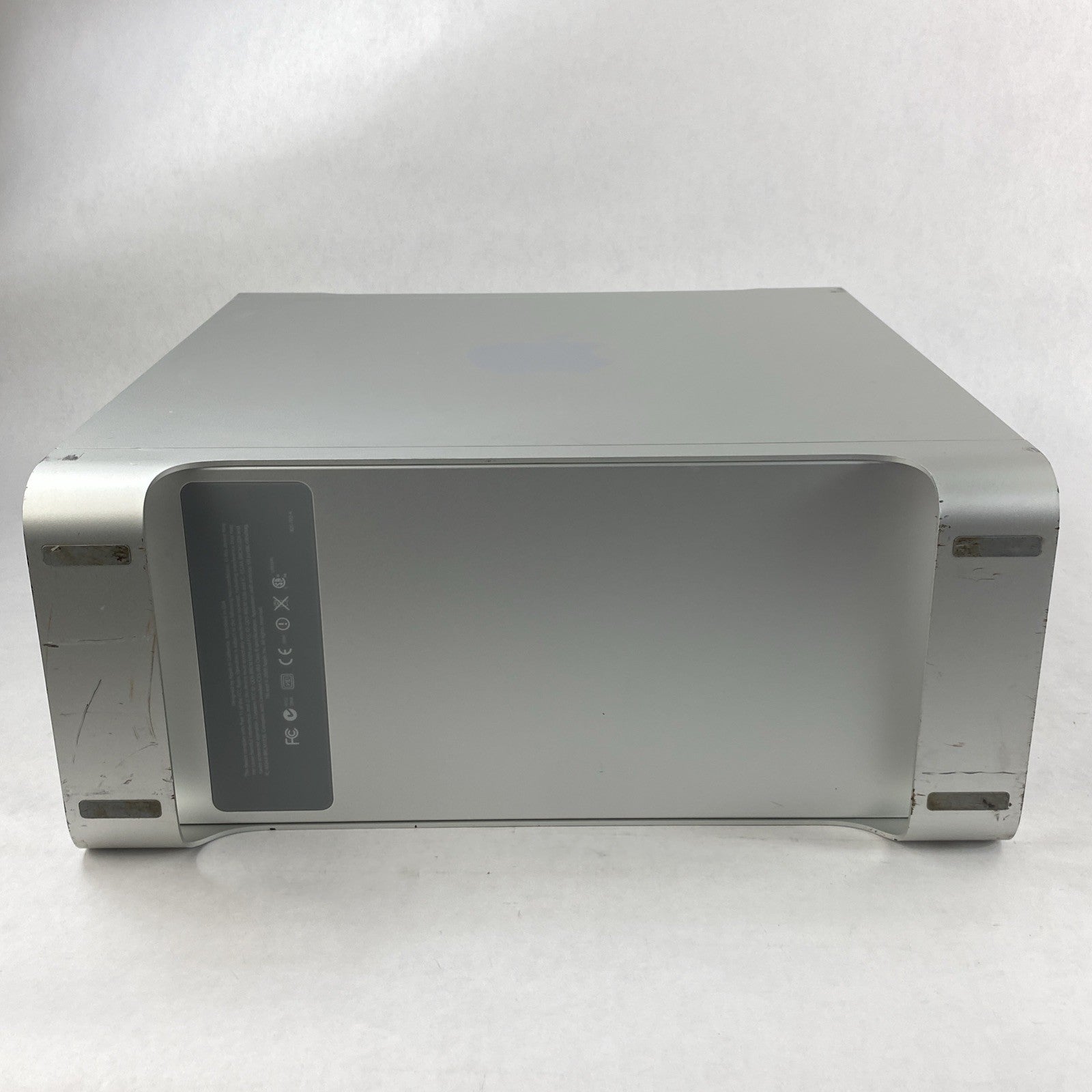 Apple Mac Pro A1289 2009 Xeon W3540 2.93GHz 6GB RAM 640GB HDD os10.11.6 No GPU18