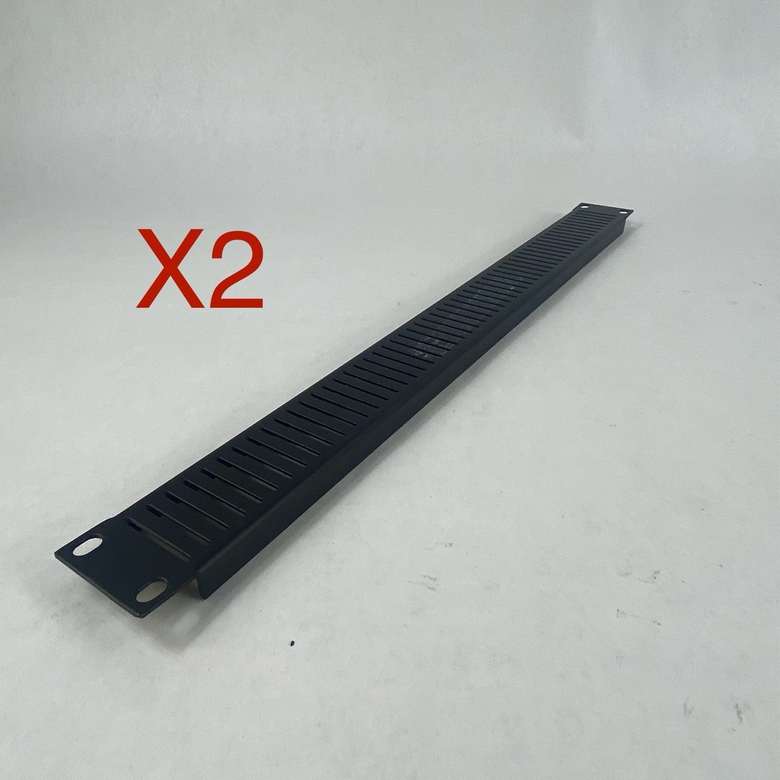 Middle Atlantic 1U 1.75" Slotted Vented Panel Lot of 20