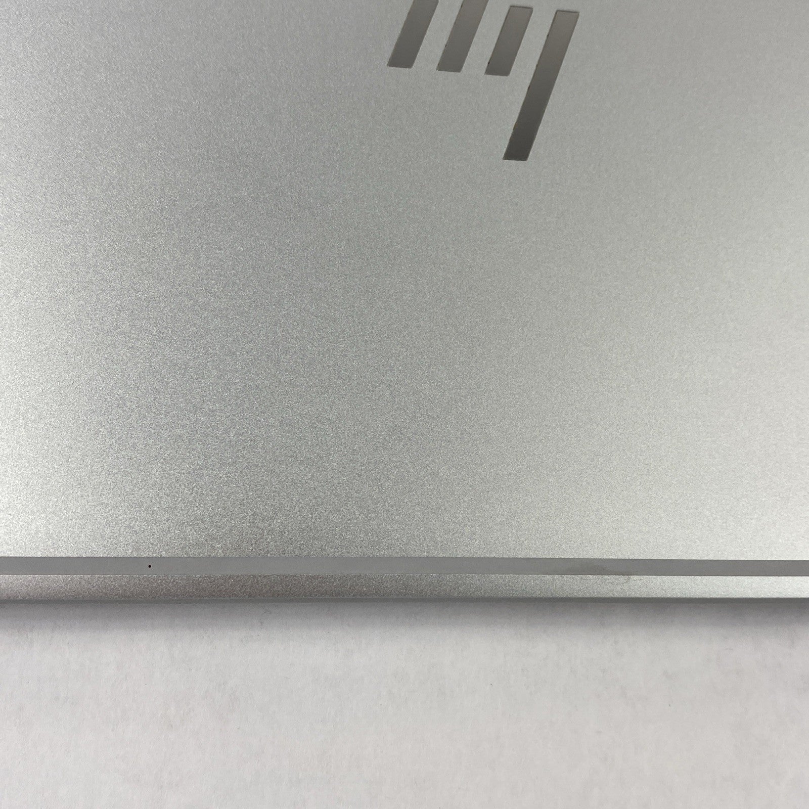 HP EliteBook x360 1030 G8 13.3" Touch i7-1185G7 3.00 GHz 16 GB RAM No HDD No OS