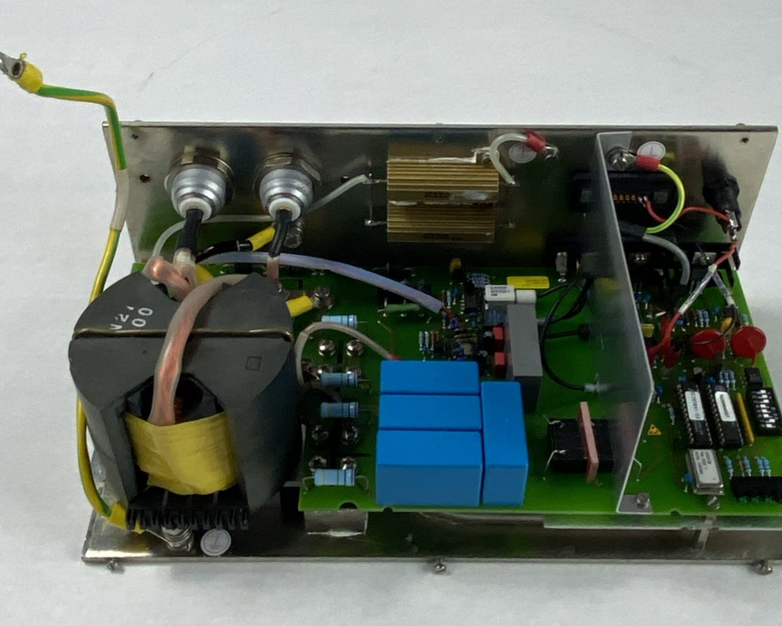 Balzers BGM47126 DCH 107 DC-Chopper - Parts or Repair