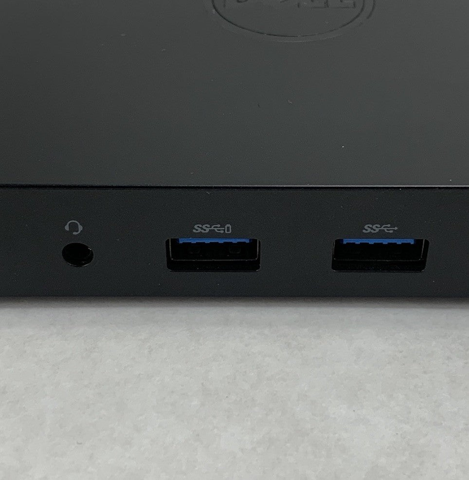 Dell WD15 K17A001 USB-C Docking Station No AC Adapter (Lot of 4)2