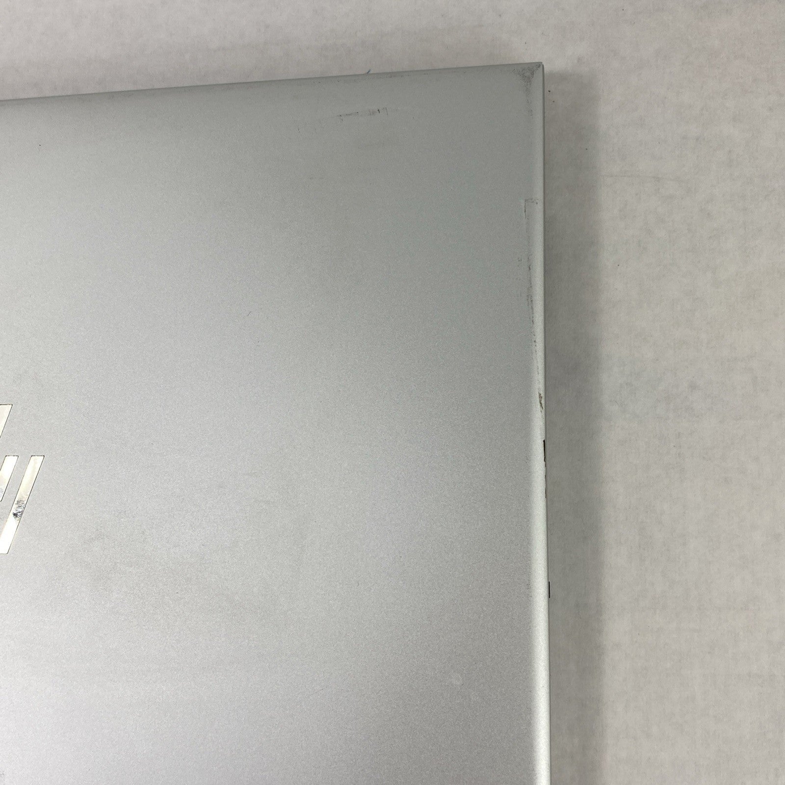 HP EliteBook 840 G5 Core i5-7200U 2.50 GHz 8 GB RAM 15.6" No HDD No OS
