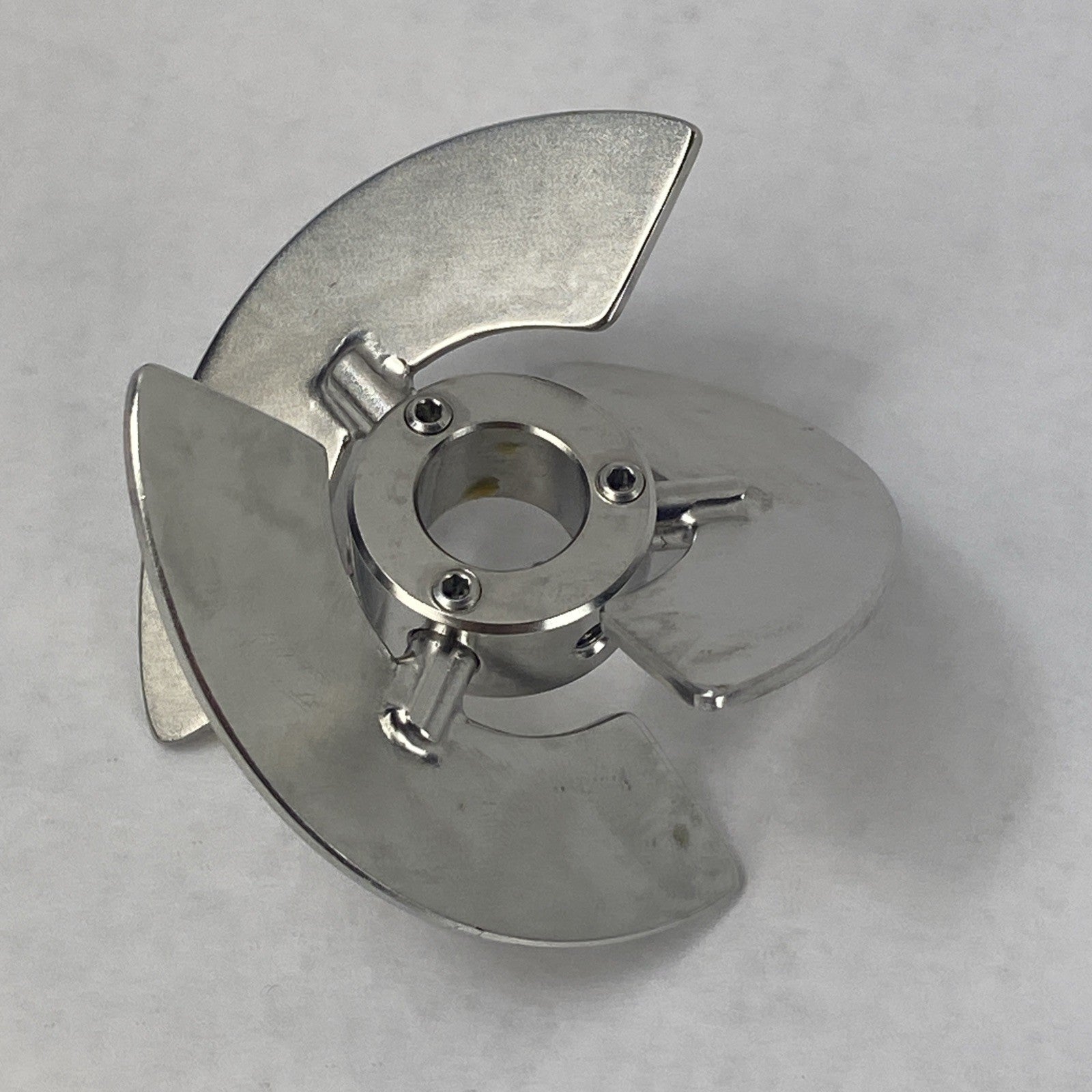 BBI Biotech Bioreactor 3-Blade Segment Impeller Ø 67mm 10mm Shaft6