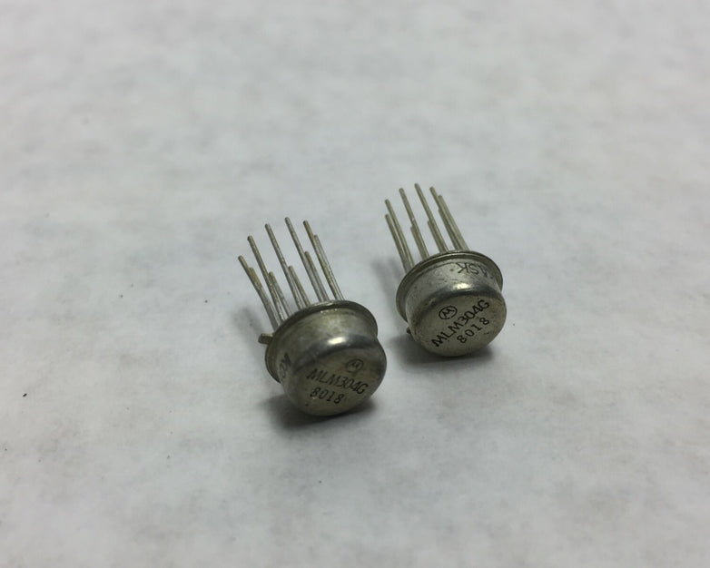 Motorola MLM304G Voltage Regulator  Lot of 2   NOS