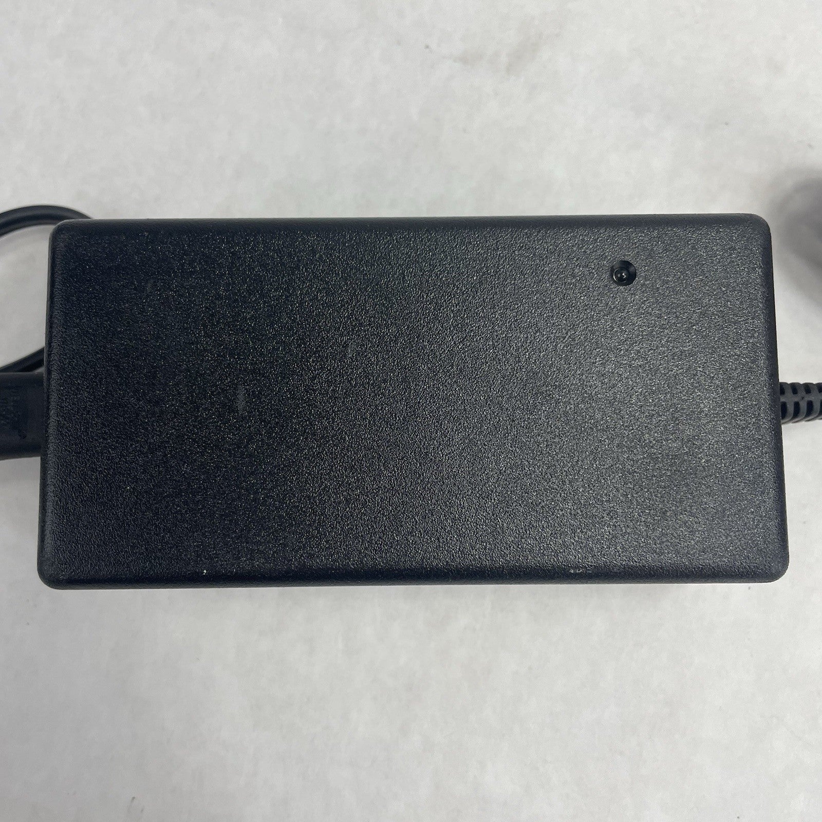 HP AC Adapter Charger PA-1500-09H 0957-2271 50W 32V 1560mA1
