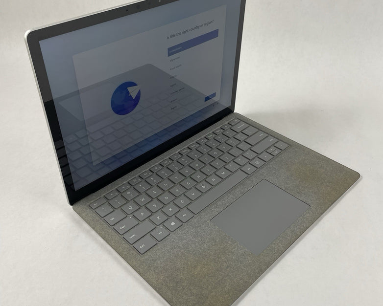 Microsoft Surface 13.3" i7-7660U 2.50 GHz 8 GB RAM 256GB SSD Win11 - READ