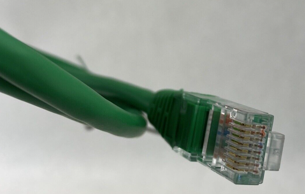 Lot( 10 ) 3ft Green Cat5e C2G 15179 Snagless Unshielded UTP Ethernet Patch Cable