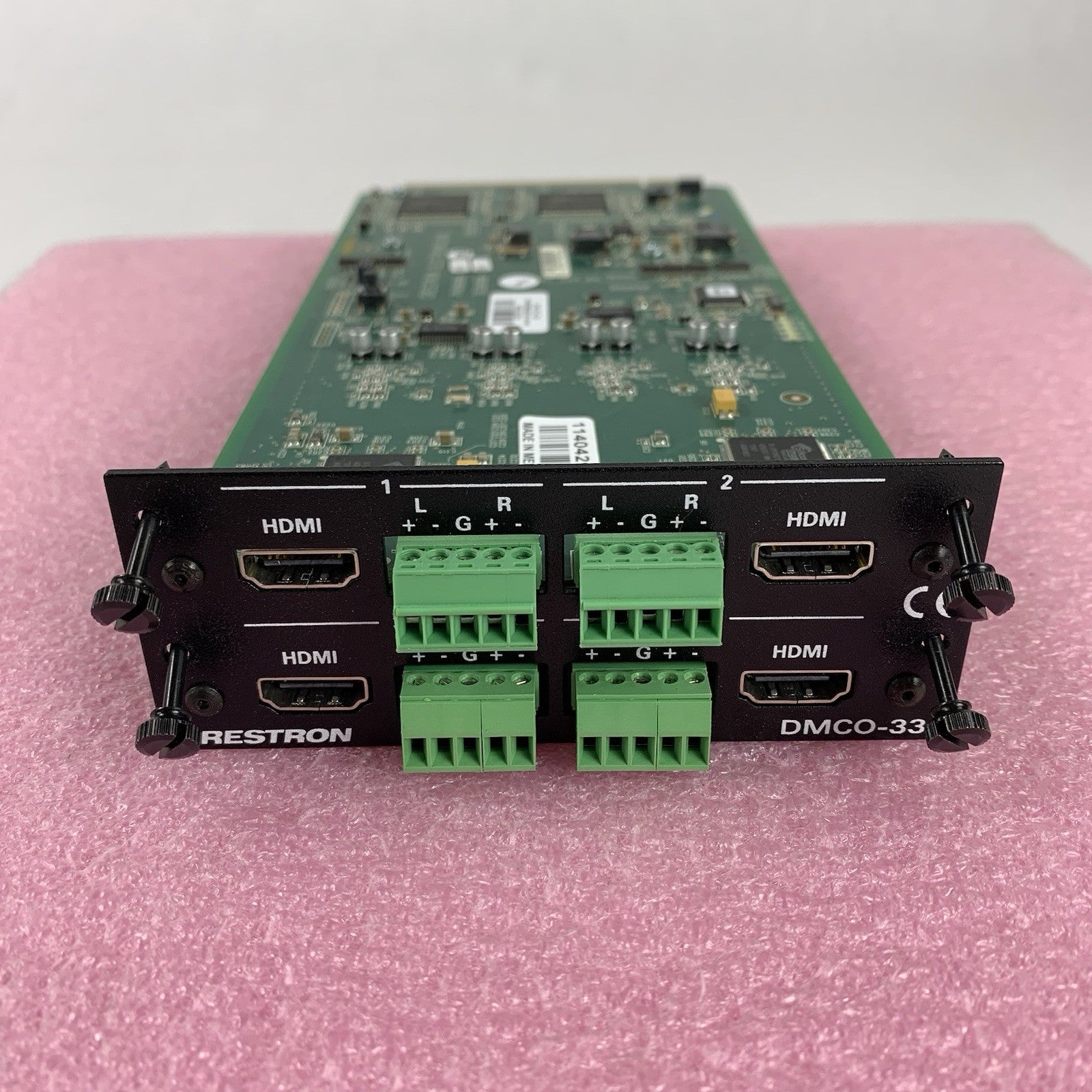 Crestron DMCO-33 HDMI w/ 4 Stereo Analog Audio Output Card1