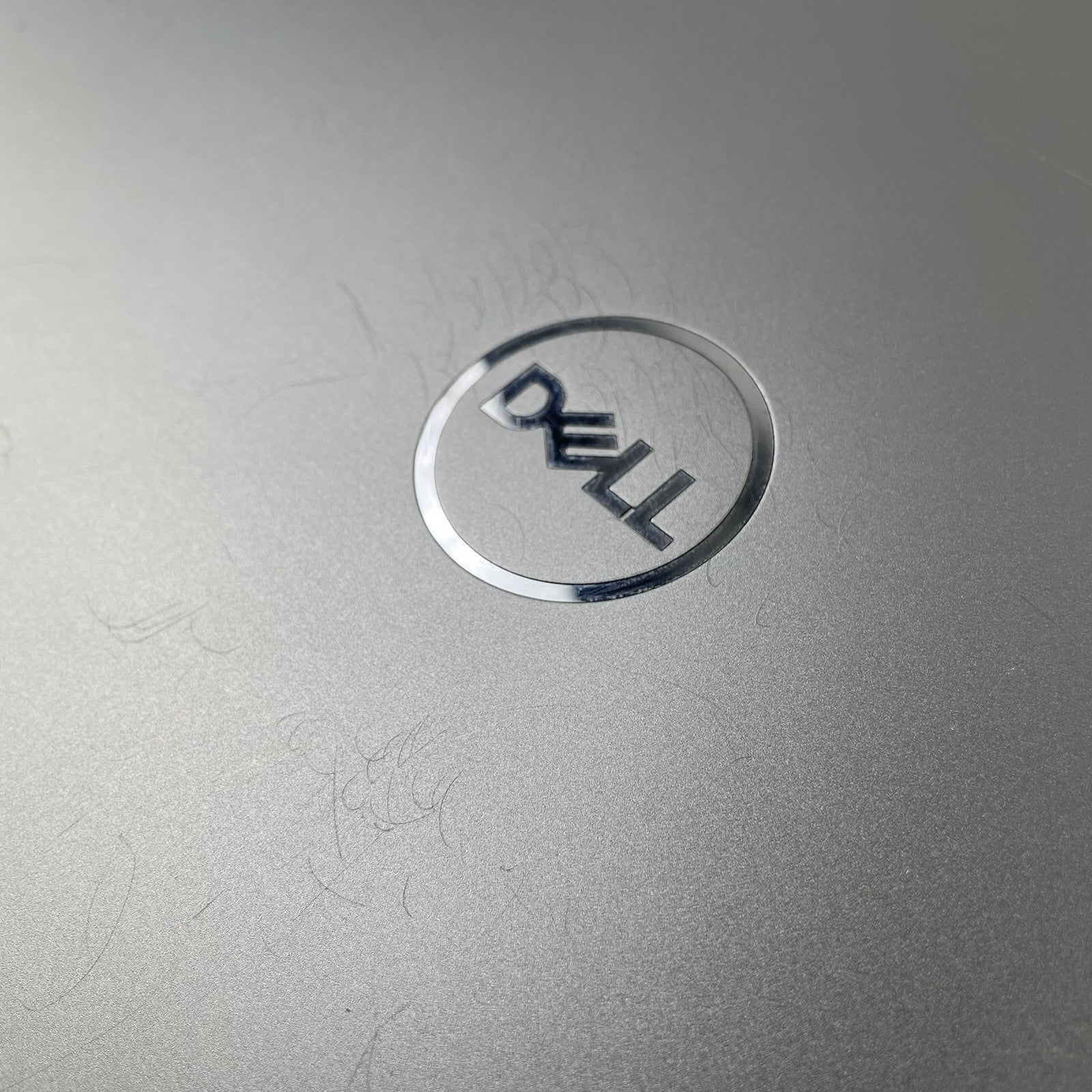 Dell Precision 7770 17.3" i7-12850HX 4.15GHz 64 GB RAM NVIDIA A3000 No SSD/OS/AC14