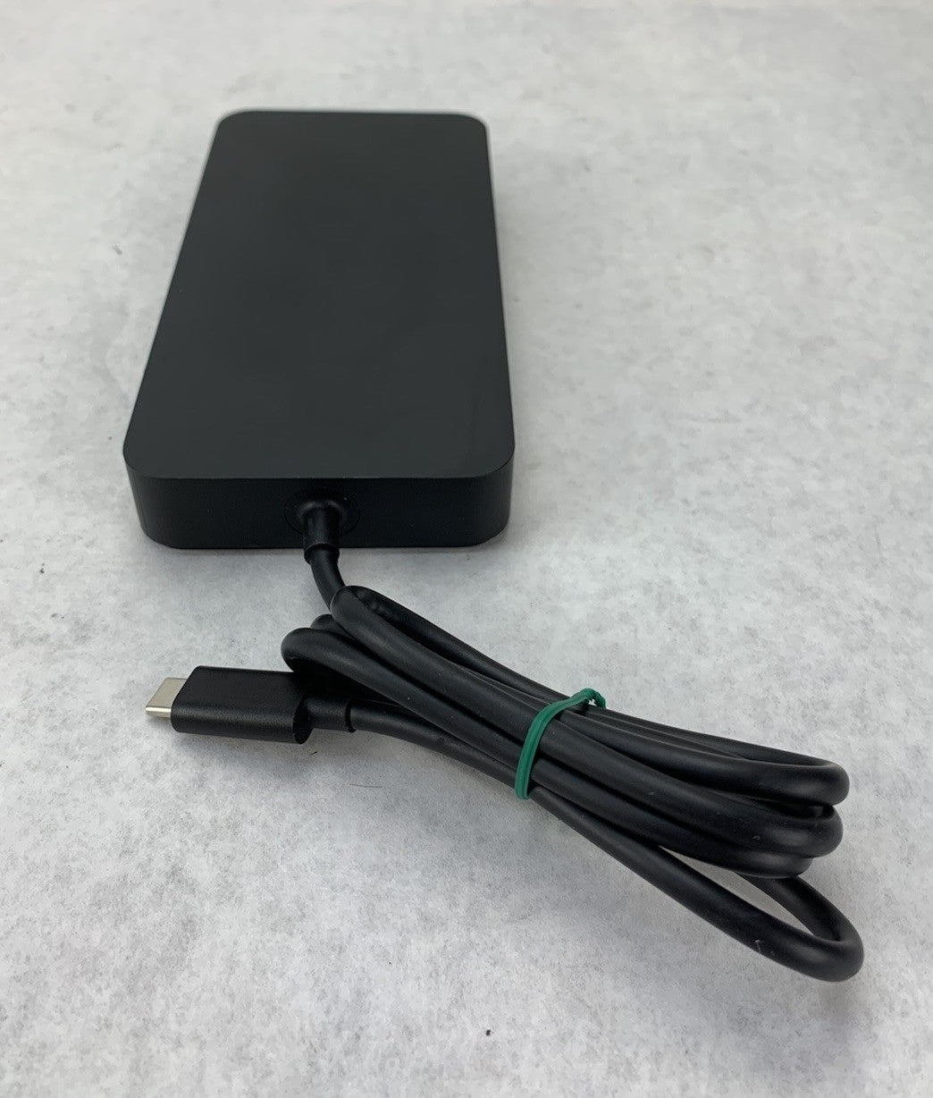 Microsoft 2049 USB-C Wired Thunderbolt 4 Surface Docking Station - No AC Adapter7