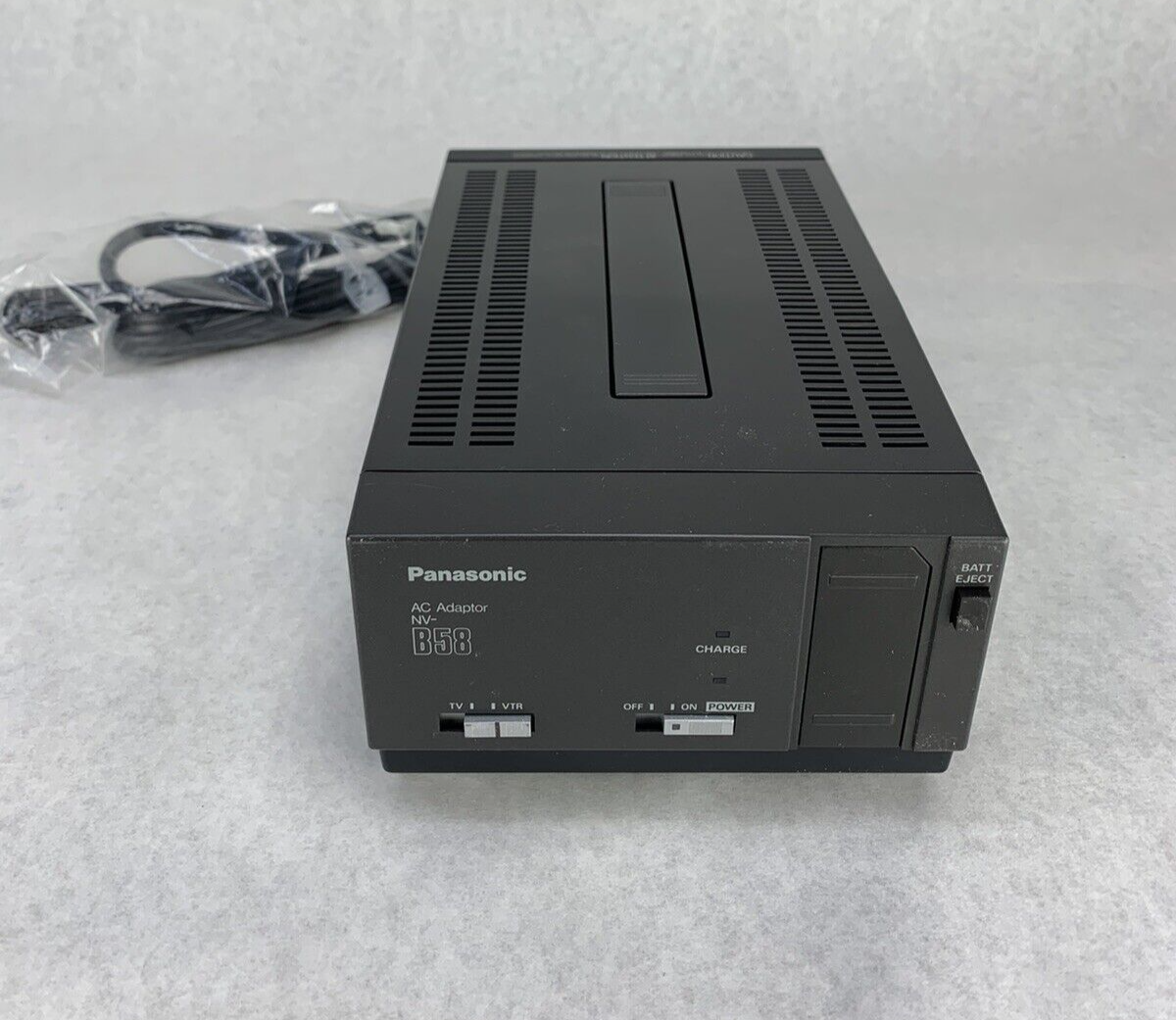 Panasonic NV-B58 AC Adapter