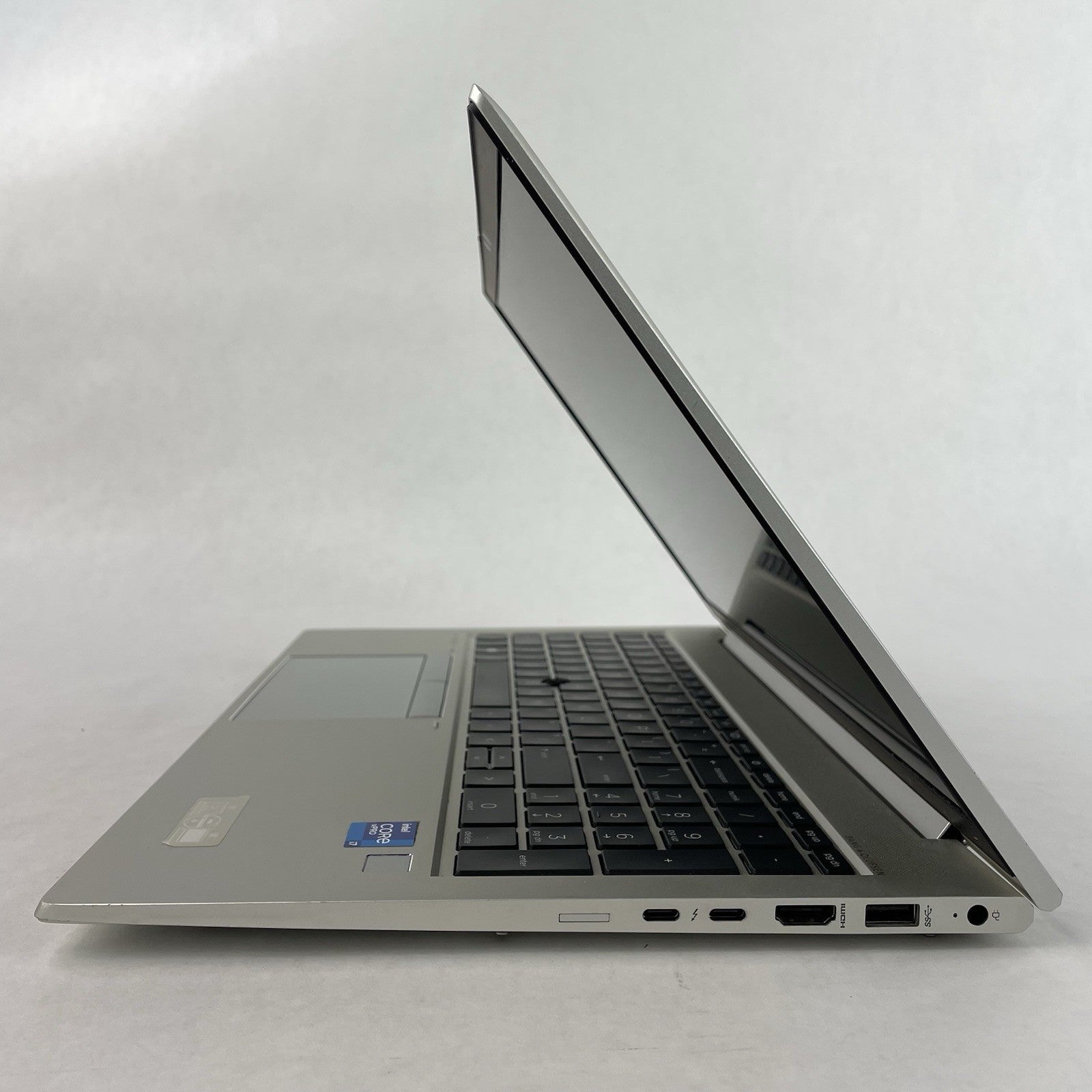 HP EliteBook 850 G8 15.6" i7-1185G7 3.00 GHz 8 GB RAM No SSD/OS/AC6
