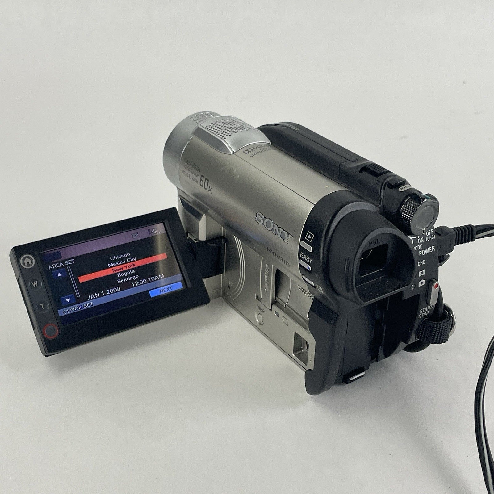 Sony Handycam DCR-DVD650 Camera ONLY Tested & Reset No Power Cord/Battery1
