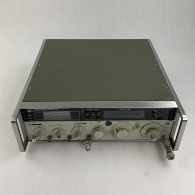 HP Hewlett-Packard 8640B Signal Generator - Power Tested