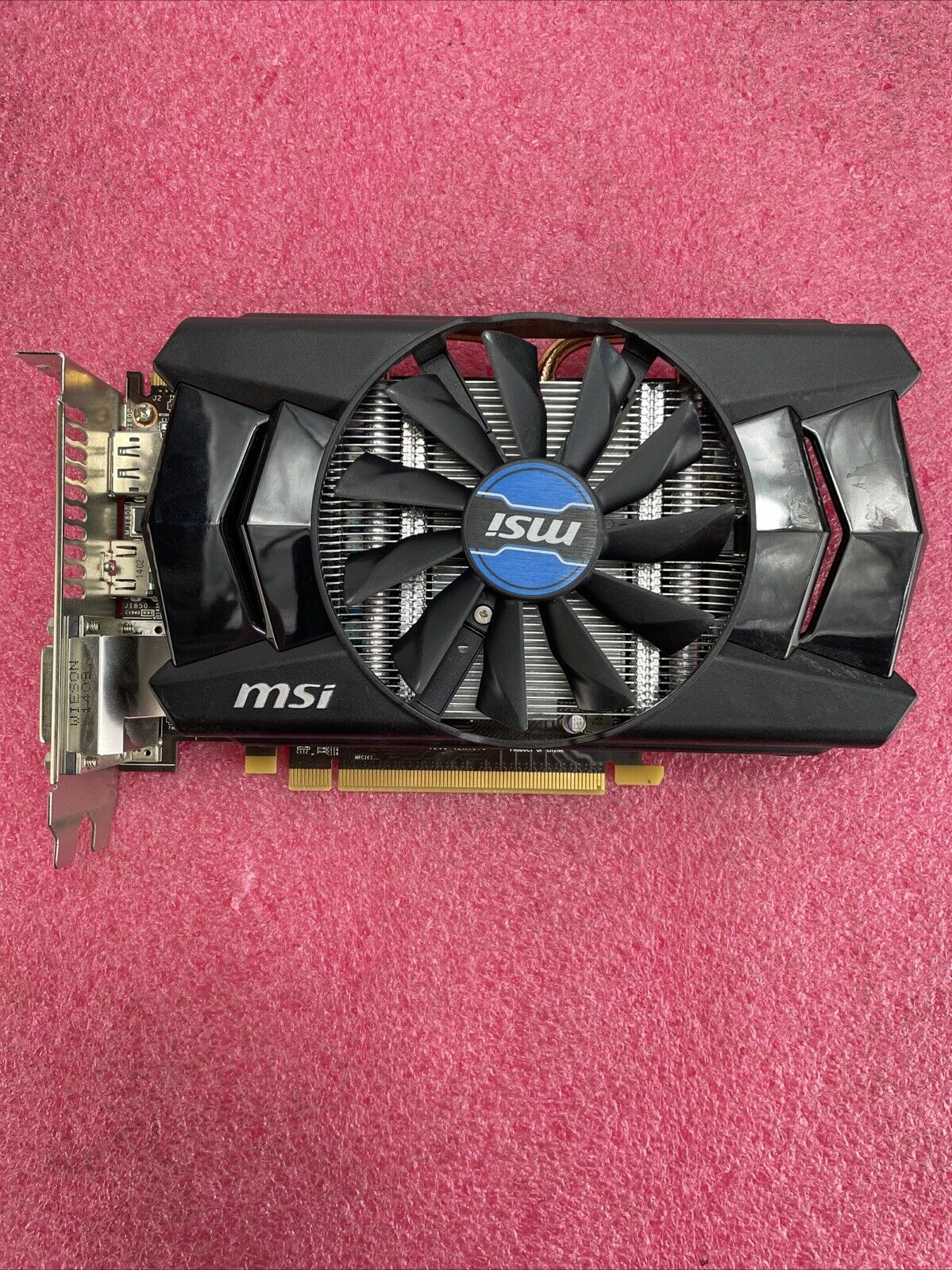 MSI R7 260X 2GD5 OC GDDR5 2GB PCI-E 3.0 x16 Video Graphics