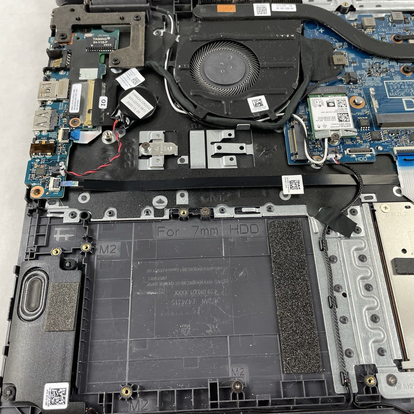 Dell Latitude 3510 15.6" i7-10210U 1.60 GHz 8 GB RAM No SSD/OS/AC/Battery20