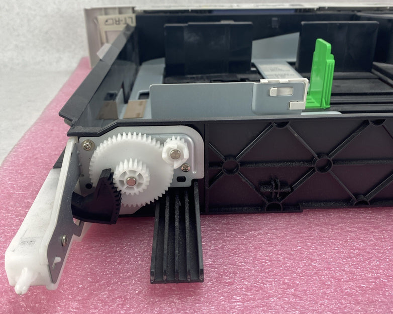Toshiba  LT paper Tray From 457 E Studio