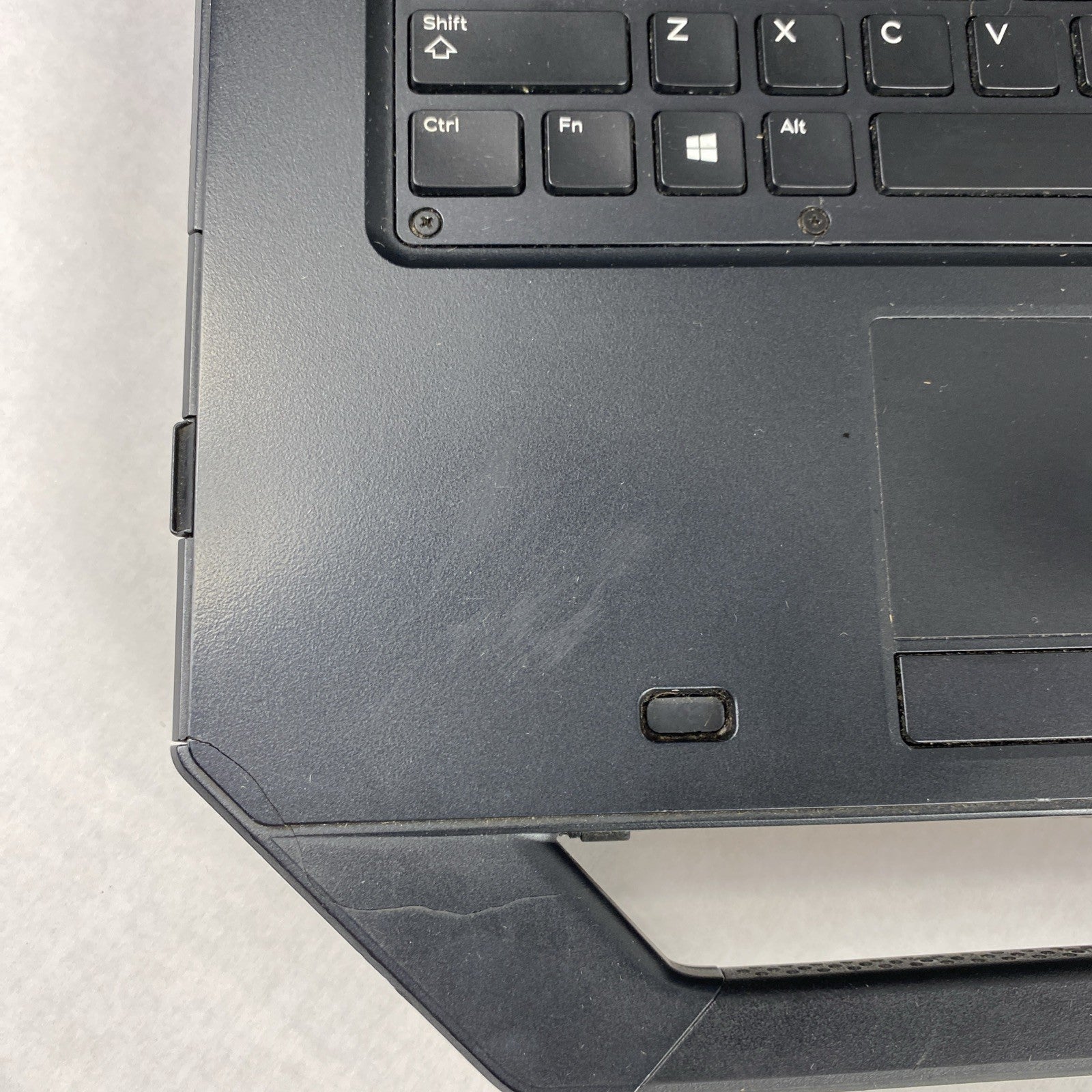 Dell Latitude 14 Rugged 5414 14" i5-6300U 2.4GHz 8GB RAM No Battery No HDD No OS