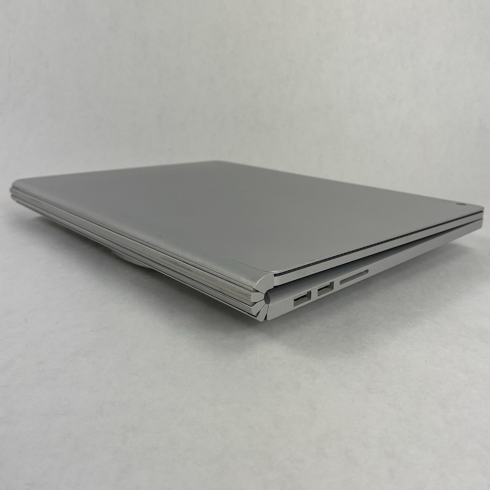 Microsoft Surface Book 2 13.3" i7-8650U 1.90 GHz 8 GB RAM 256 GB SSD Win119