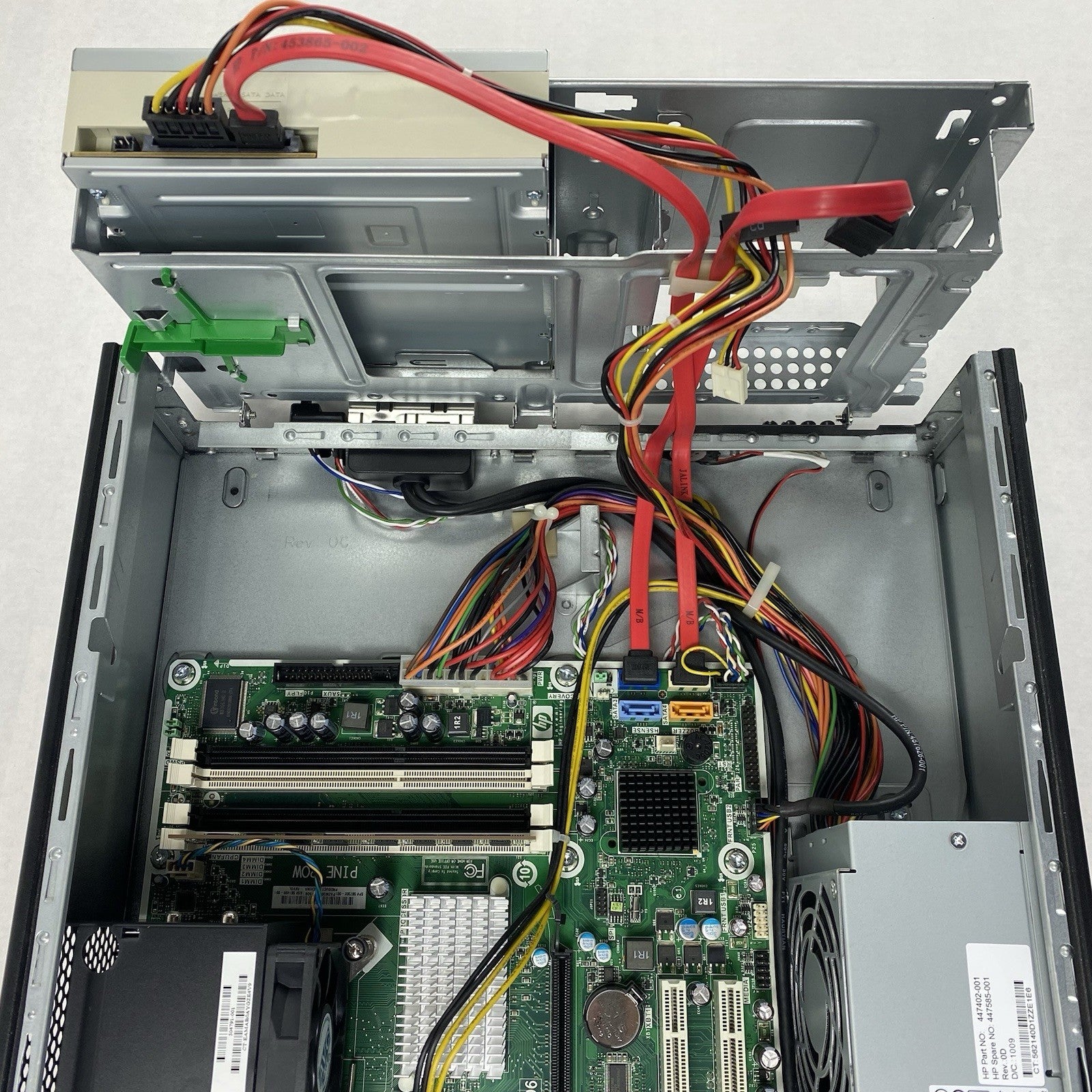 HP Pro 3000 SFF Pentium Dual-Core E6700 3.2GHz 2GB RAM No HDD No OS