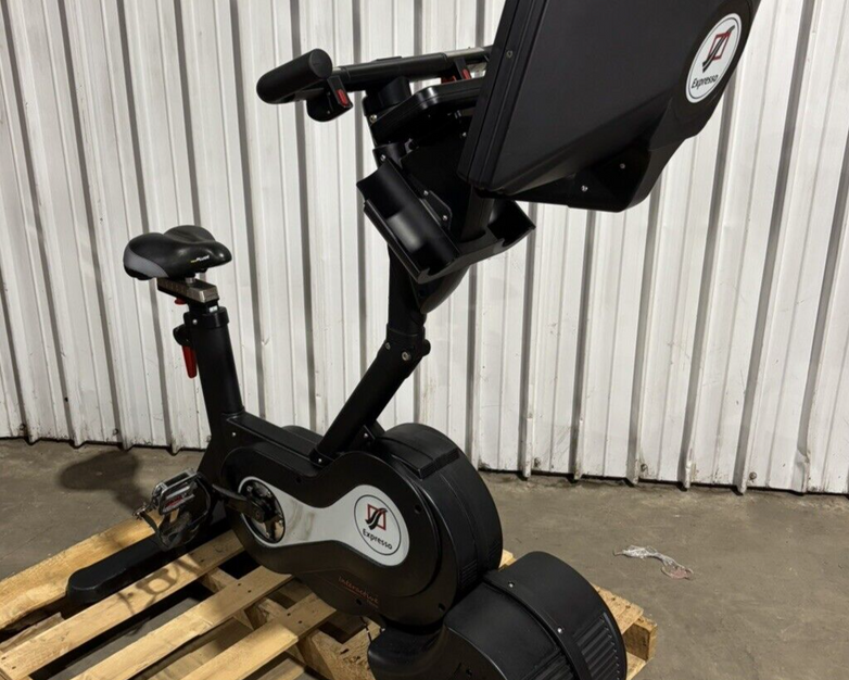 Expresso HD Interactive Upright Bike Tested Works Screen Freezes