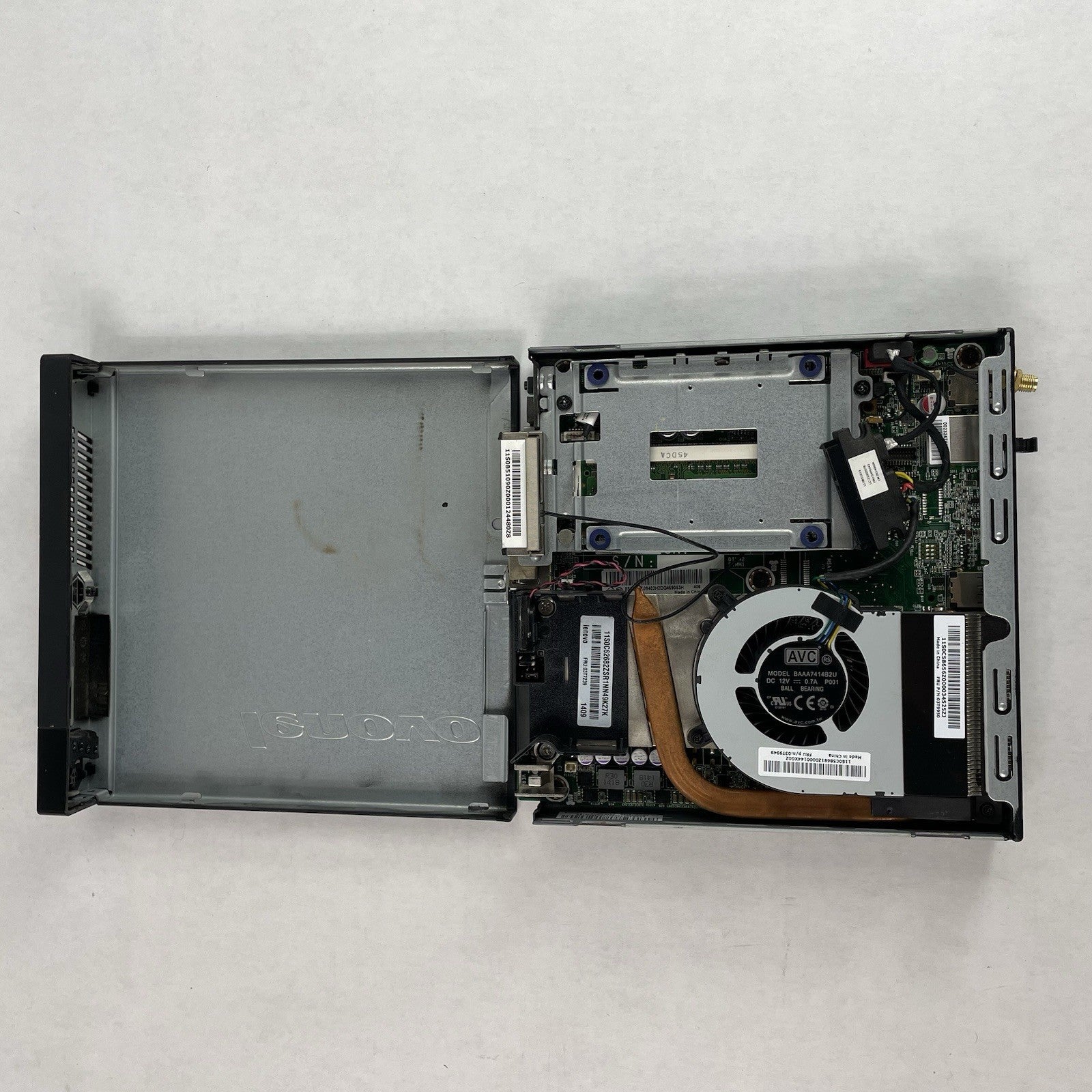 Lenovo ThinkCentre M73 Micro i5-4570S 2.90 GHz 4 GB RAM No SSD/OS/AC - READ10