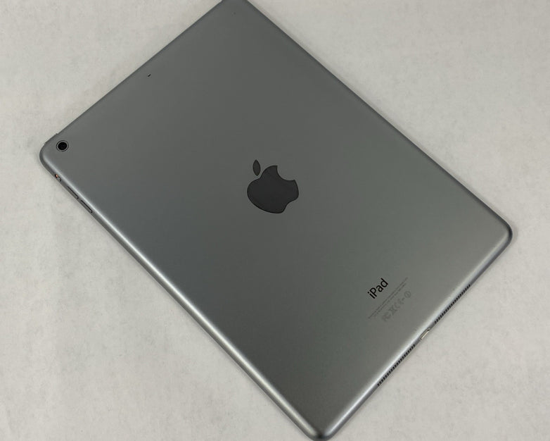Apple iPad Air 1st Gen A1474 64GB Wi-Fi 9.7" Space Gray IOS 12.5.8