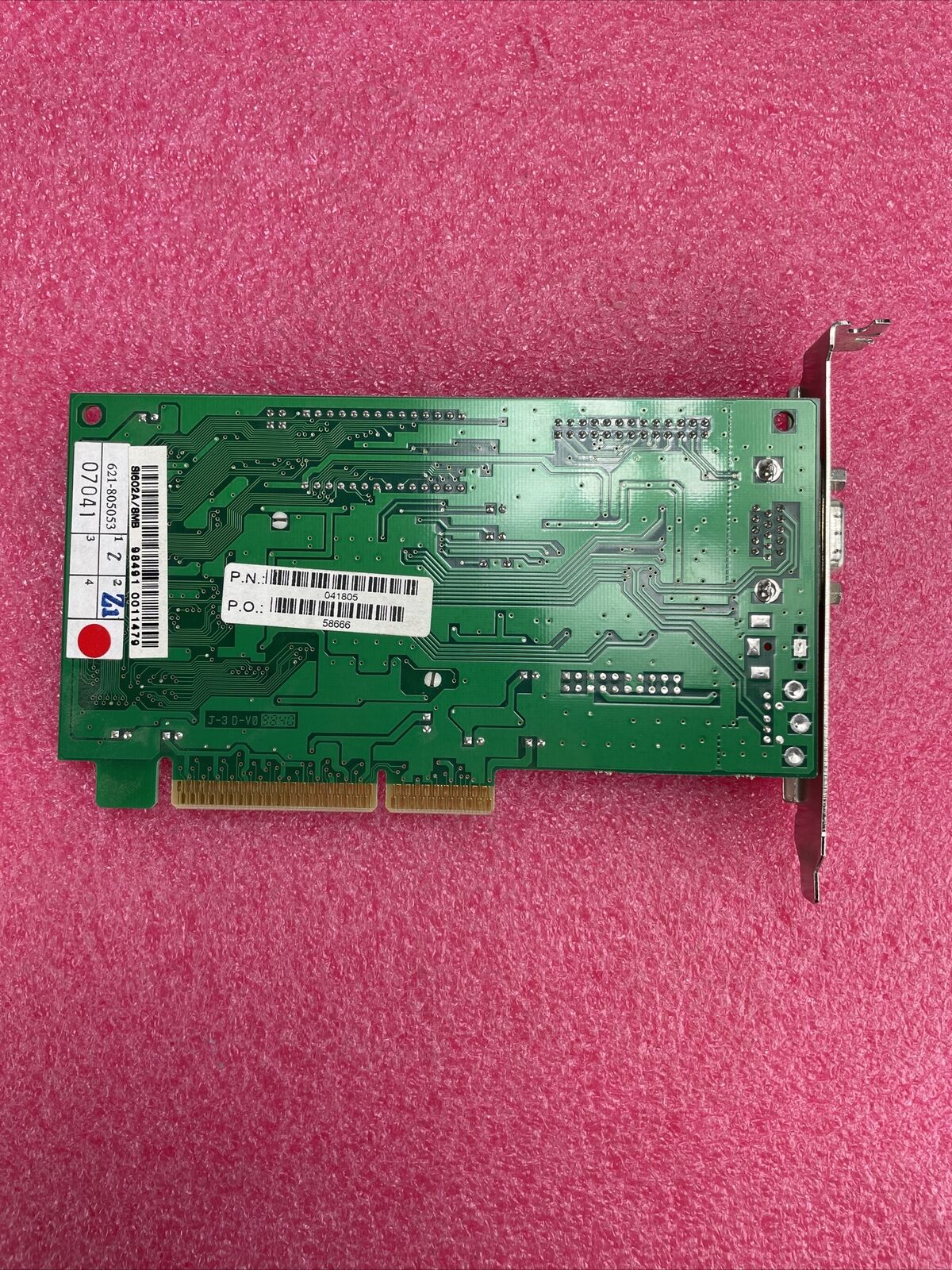 SpeedStar SiS6326 SI602A/8MB AGP Graphics Card