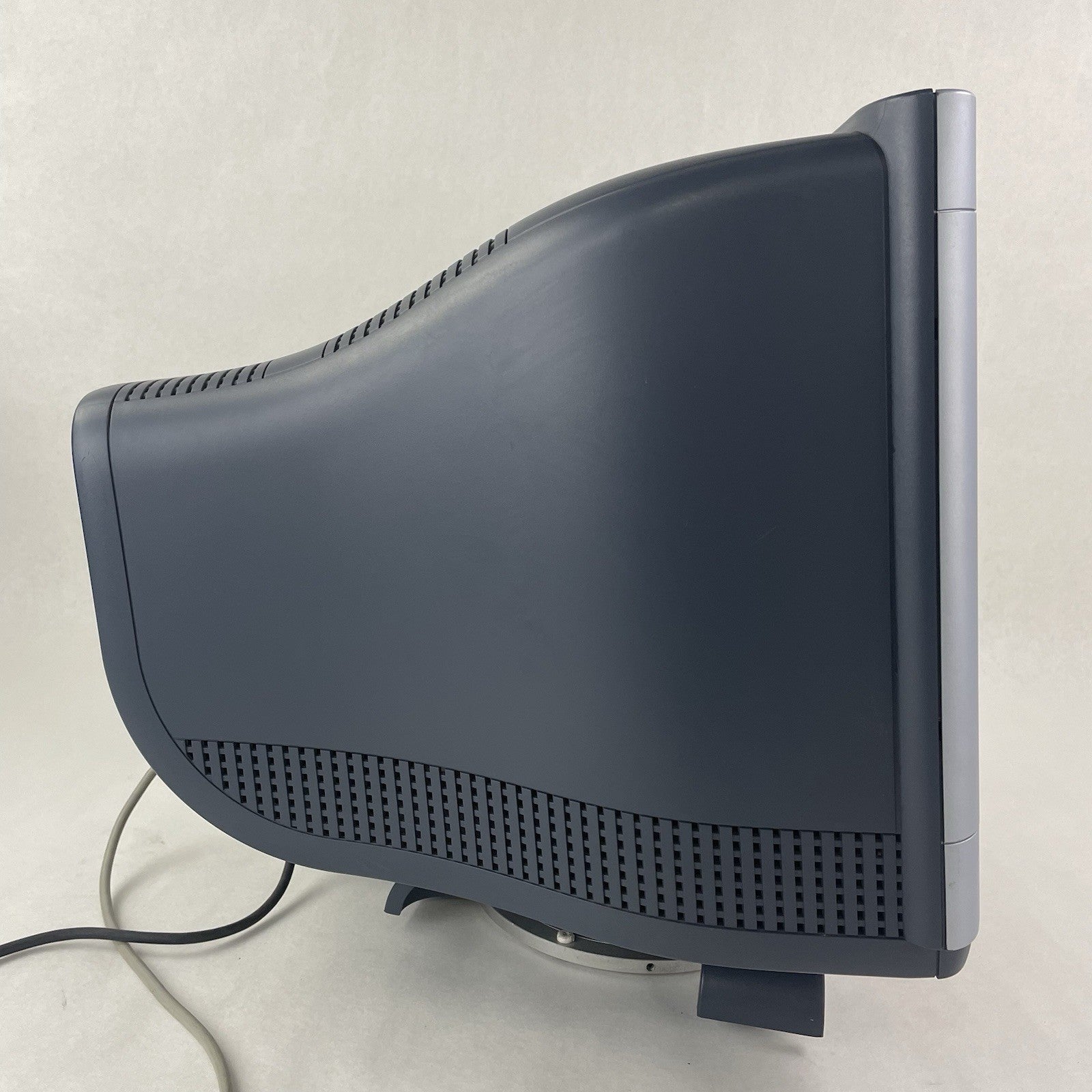 HP Pavilion mx703 PE1168 17" Flat CRT Tube VGA Color Computer Monitor9