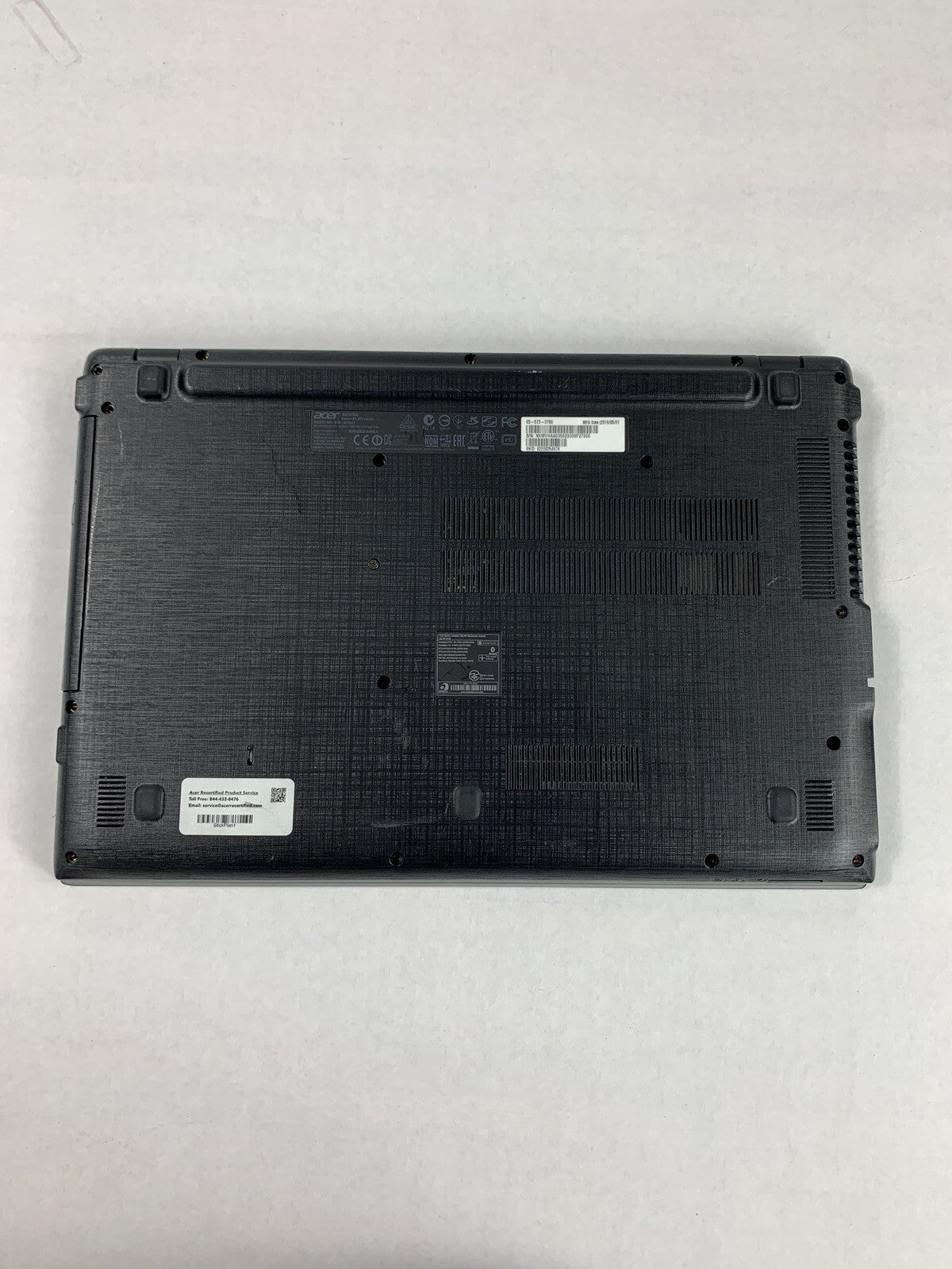 Acer Aspire E5-573 15.6"  i3-5005U 2 GHz 6 GB Ram No OS No HDD No Batt No AC