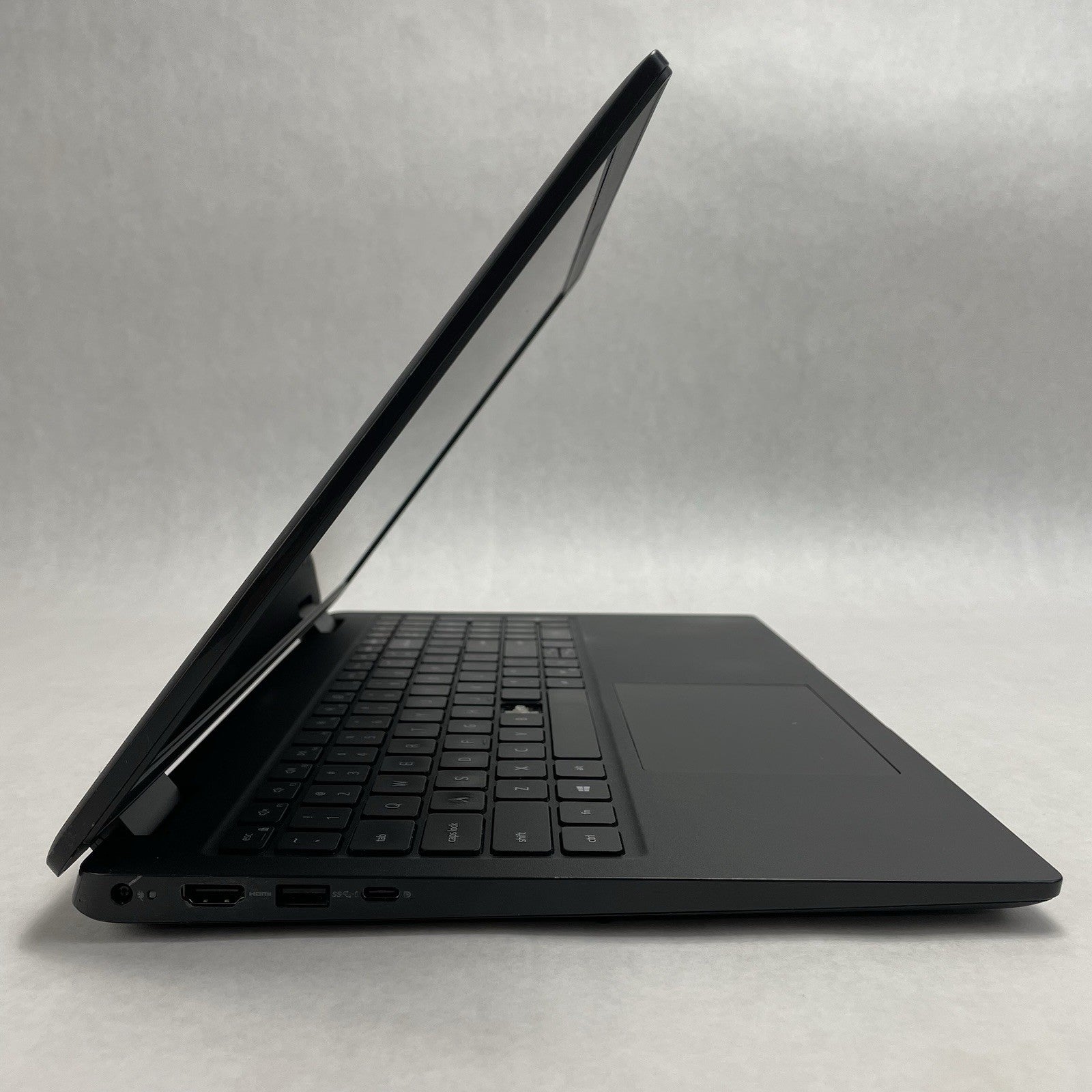 Dell Latitude 3520 15.6" i5-1135G7 2.40 GHz 8 GB RAM No SSD/OS/AC - Worn Keys5