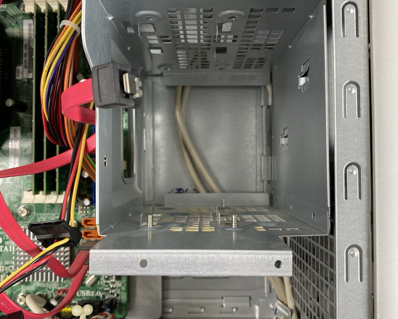 E-Machines ET1161-07 MT AMD Athlon Dual-Core 4050E 2.10GHz 3GB RAM No HDD No OS