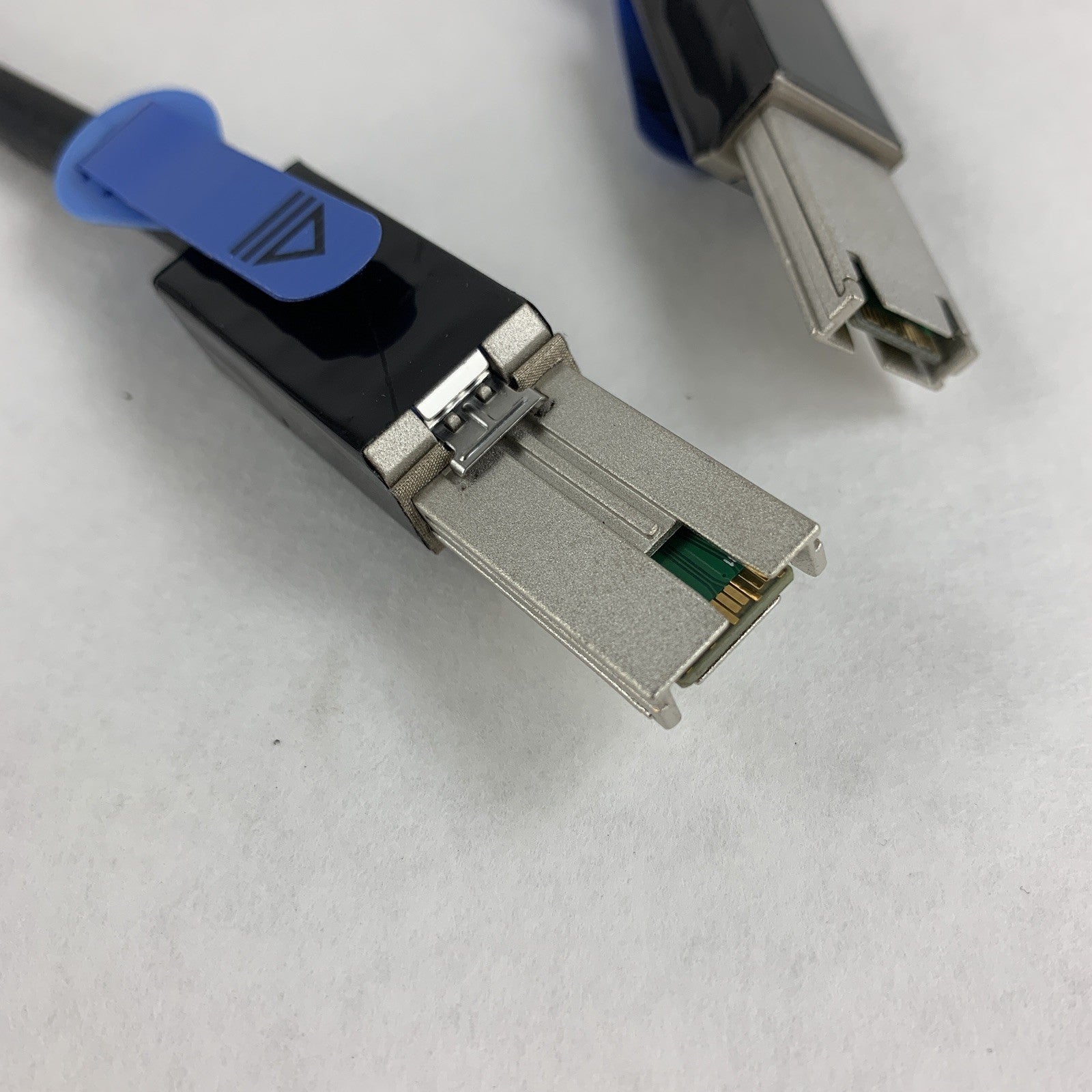 IBM 44V4041 42R6751 Mini SAS SFF-8088 to Mini SAS SFF-8088 1M Lot of 2x