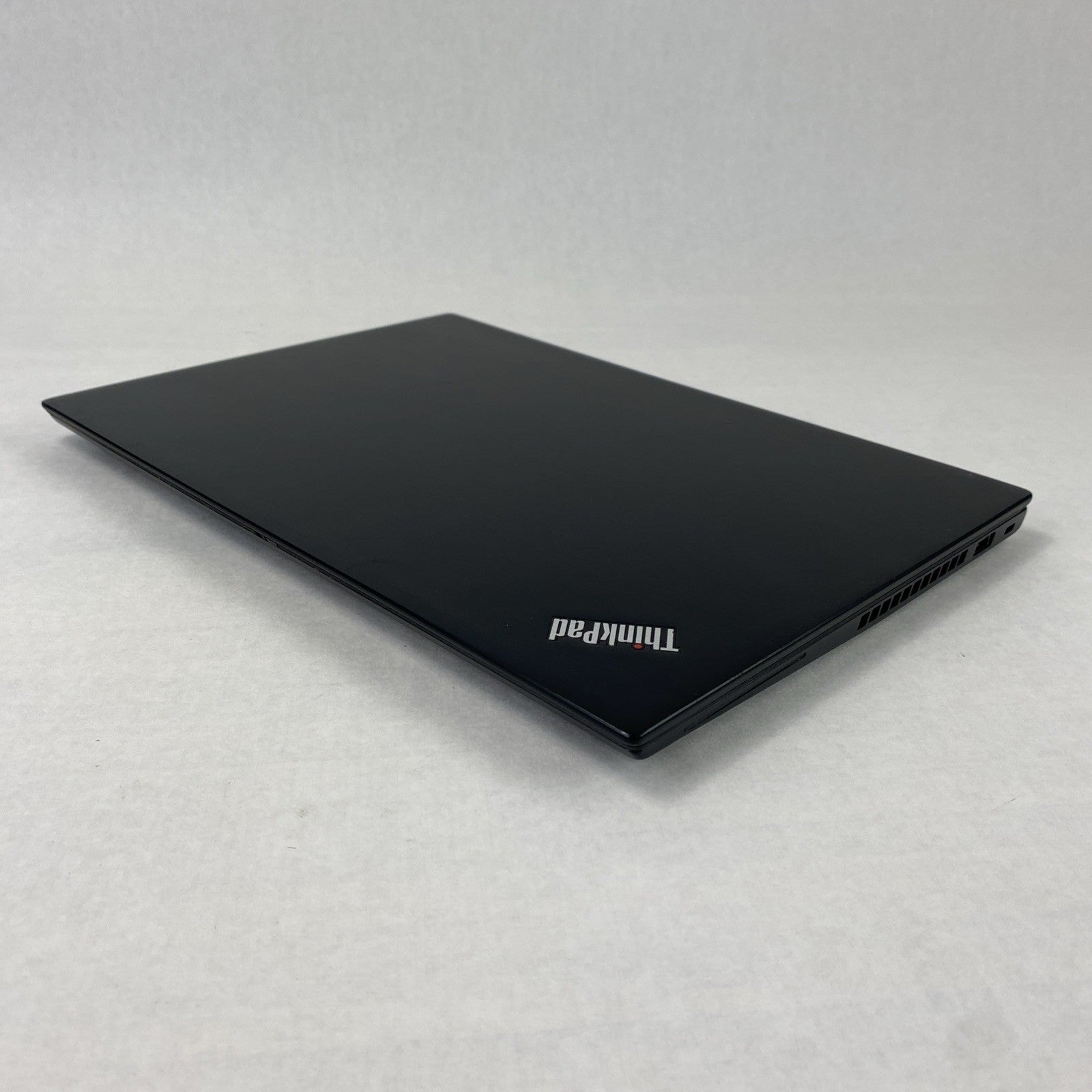 Lenovo ThinkPad T490s Core i5-8365U 1.60 GHz 8GB RAM 14" No Battery No HDD No OS