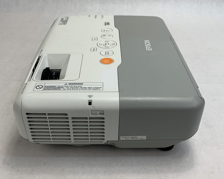 Epson H388A PowerLite 915W LCD Lamp Projector 2014 Lamp Hours No Remote Loud Fan