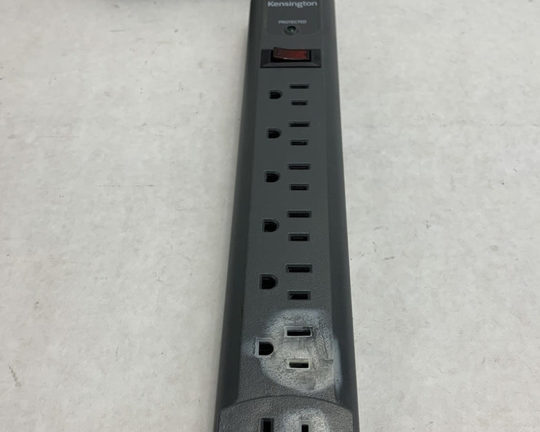 Kensington S9P710NI 7-Outlet Surge Protector Power Strip (Lot of 2)