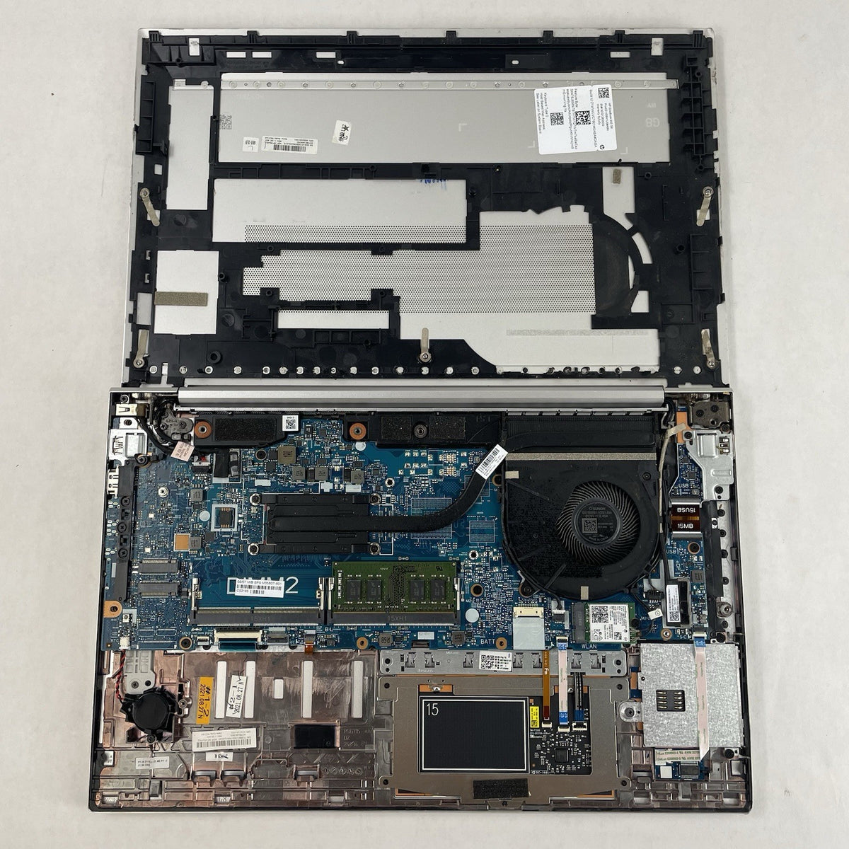 HP EliteBook 850 G8 15.6" i5-1145G7 2.60 GHz 16 GB RAM No SSD/OS/AC/Batt16