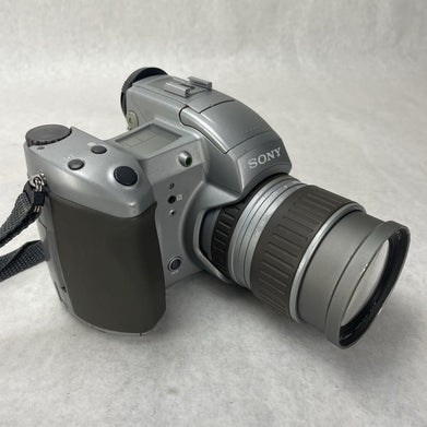 Sony DSC-D700 Digital Still Camera Tested Lens Issue