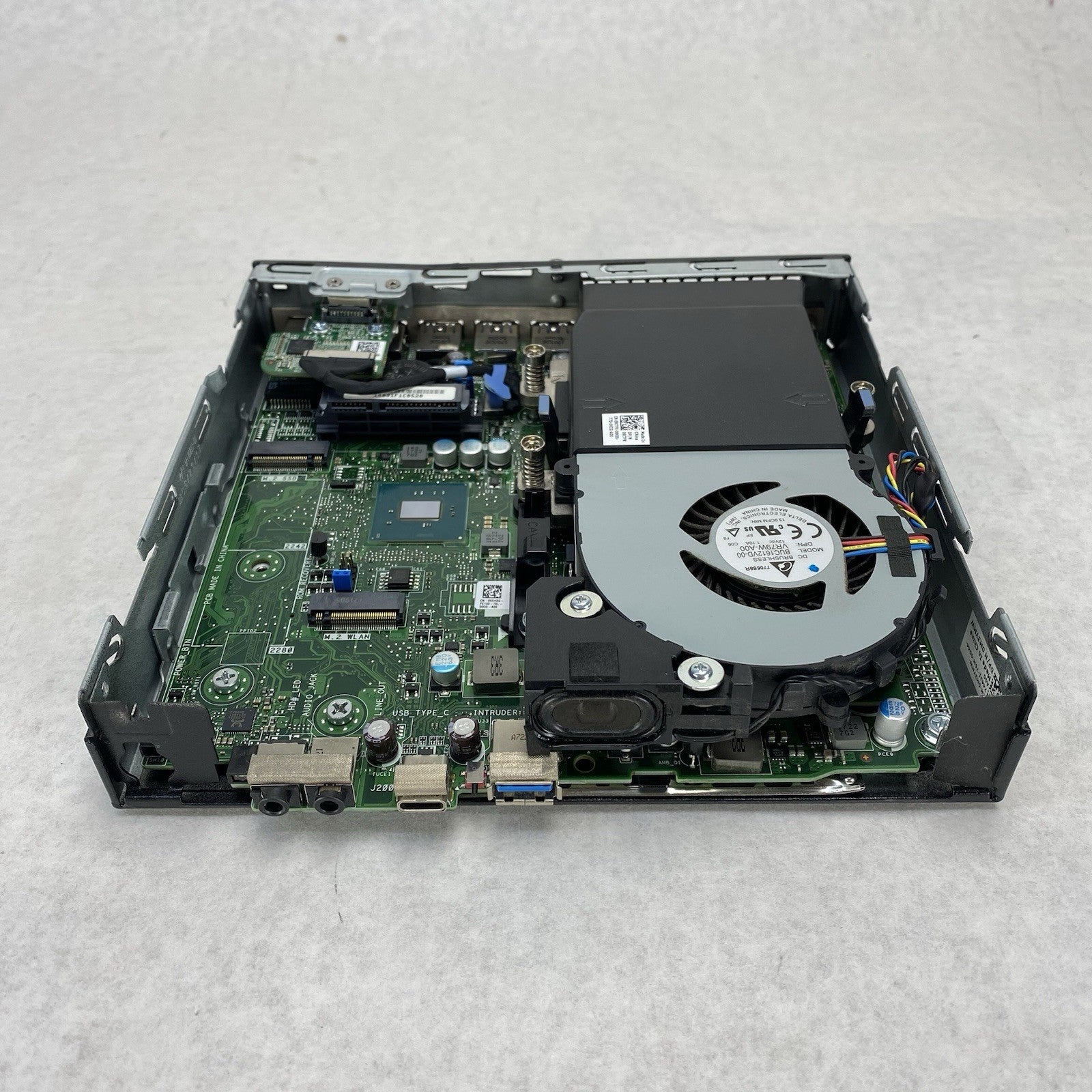 Dell OptiPlex 7050 Micro Intel Core i5-6500 3.2GHz 8GB RAM No HDD/OS/Power Cord