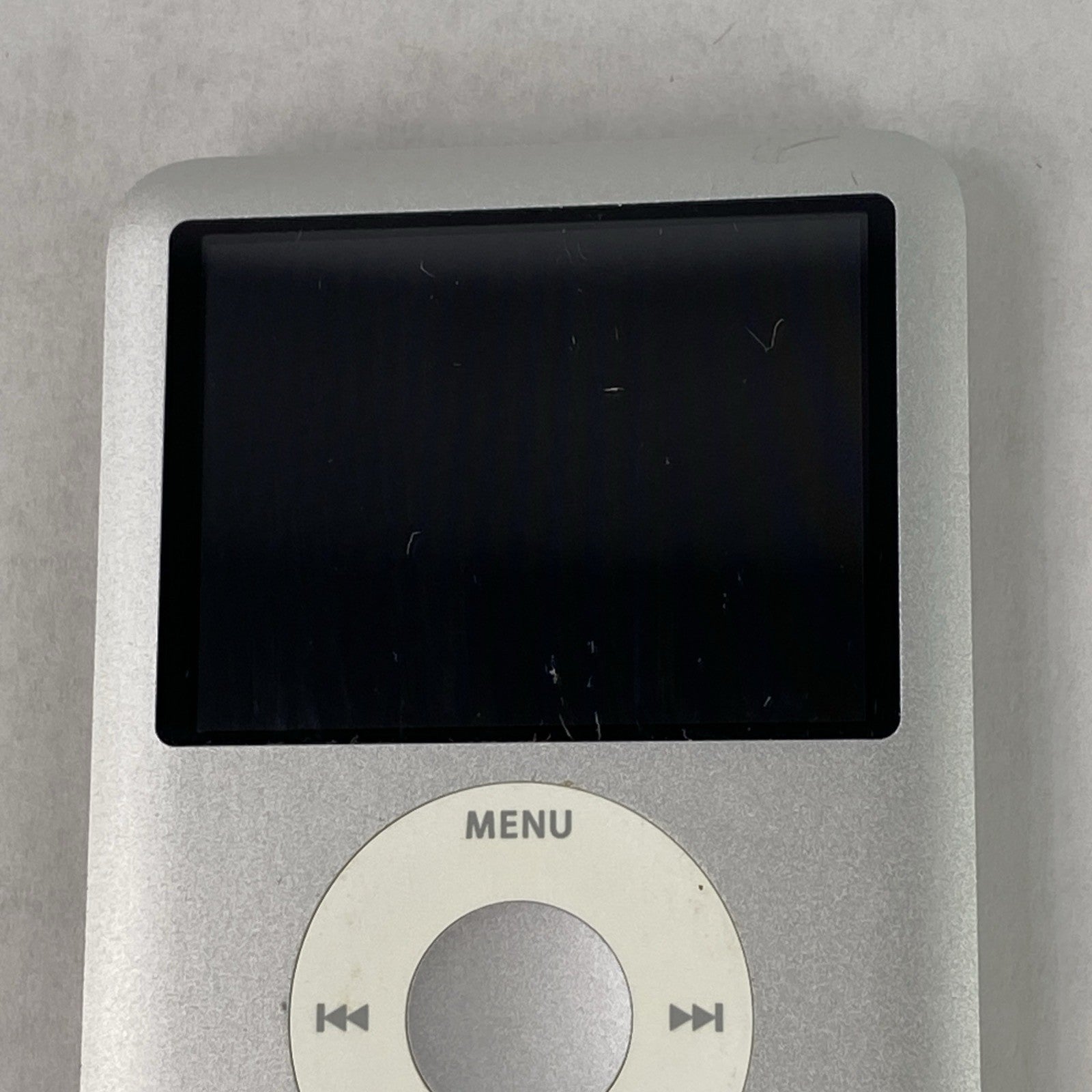 Apple iPod Nano 3rd Gen A1236 4GB Silver v1.1.34