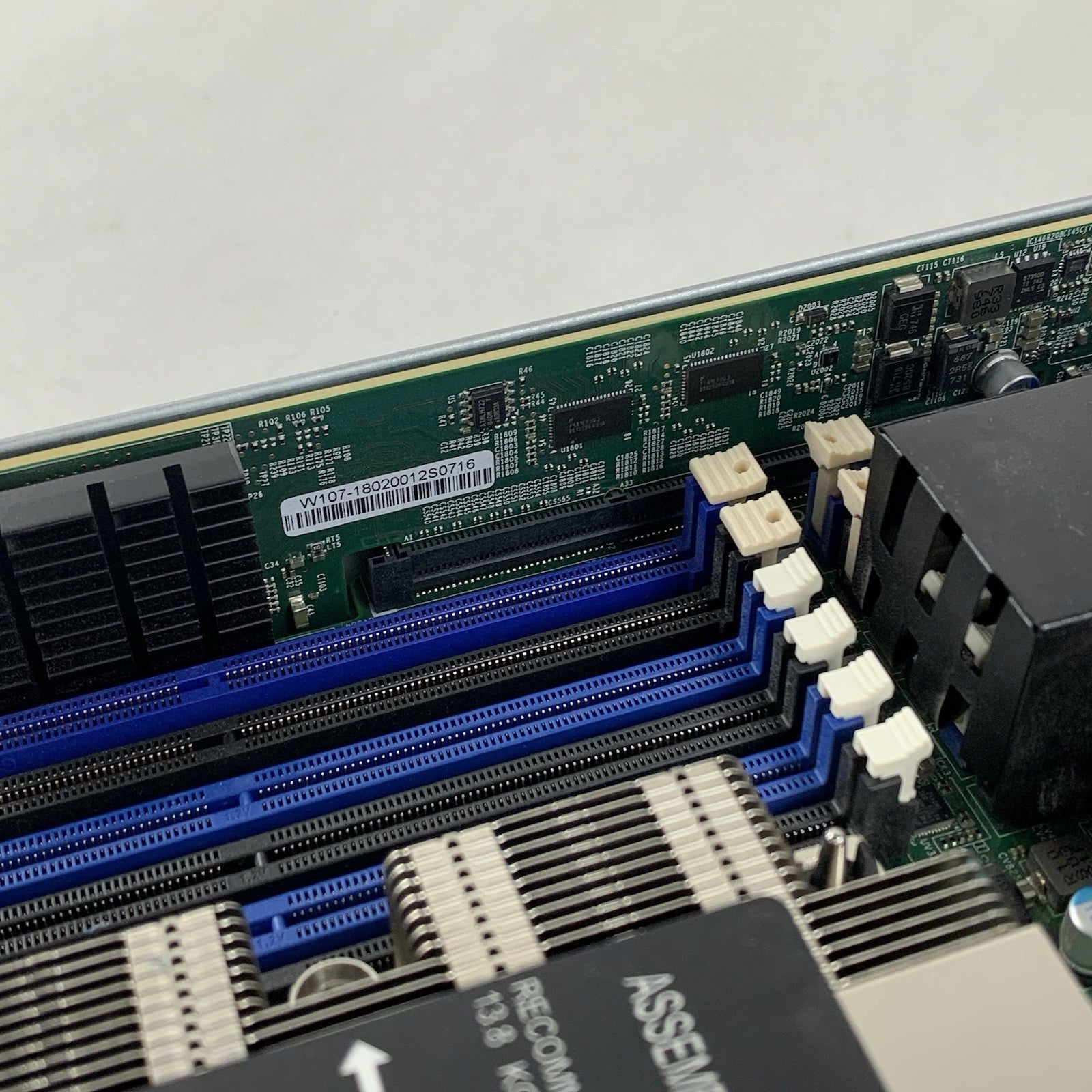 Supermicro X11DPT-B Server Node 2x Silver 4114 2.2 GHz 64 GB Ram No OS No SSD12