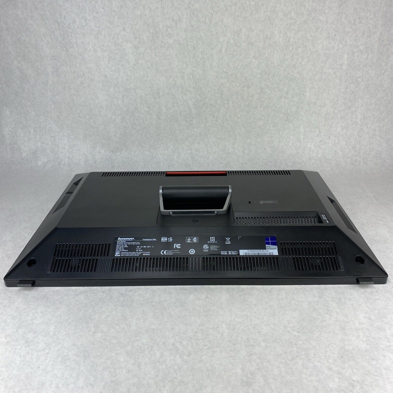 Lenovo ThinkCentre E93z AIO Intel Core i3-4130 3.40GHz 8GB RAM No HDD No OS
