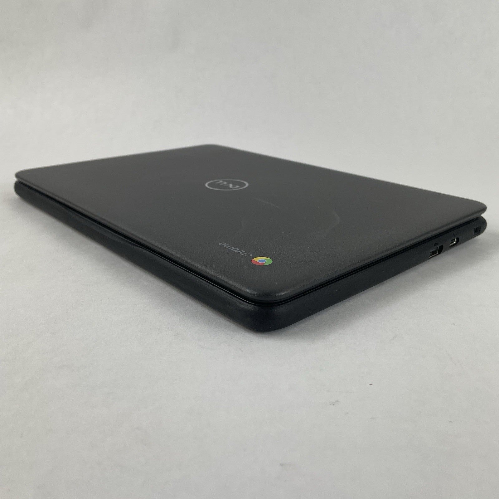 Dell ChromeBook 3100 11.6" Celeron N4020 1.10 GHz 4 GB RAM 16 GB Storage10
