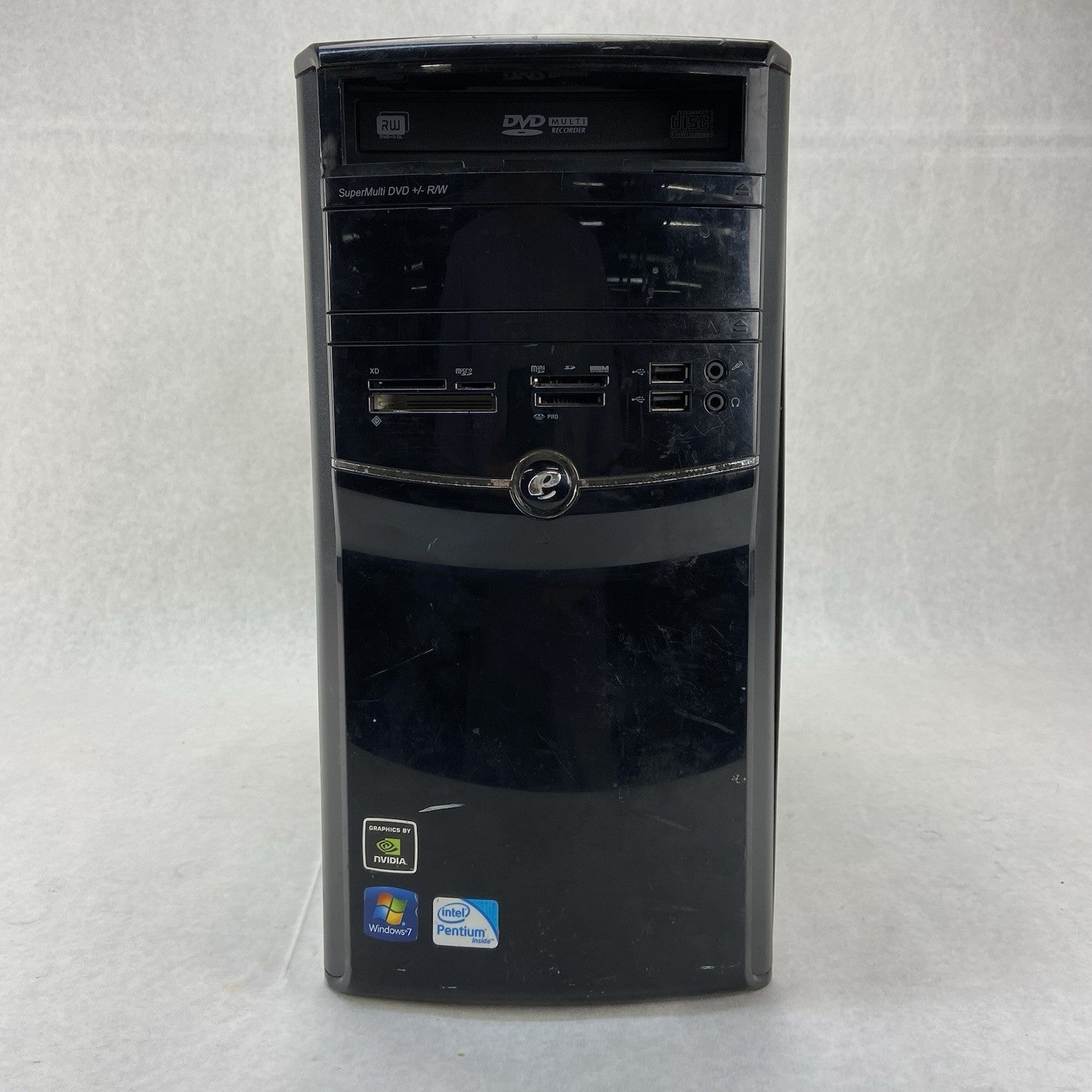 eMachines ET1831 MT Intel Pentium Dual-Core E5400 2.7GHz 4GB RAM No HDD No OS1