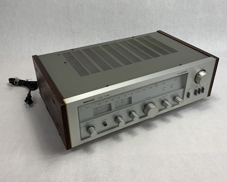 Nikko NR-719 Vintage AM/FM Stereo Receiver - Parts or Repair