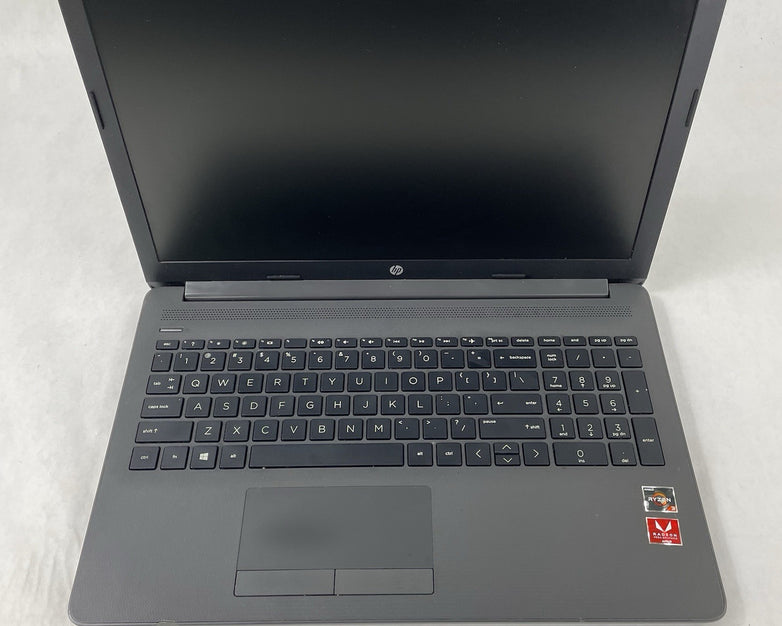 HP 255 G7 15.6" Ryzen 3 2200U 2.50 GHz 8 GB RAM No SSD/OS/AC - READ