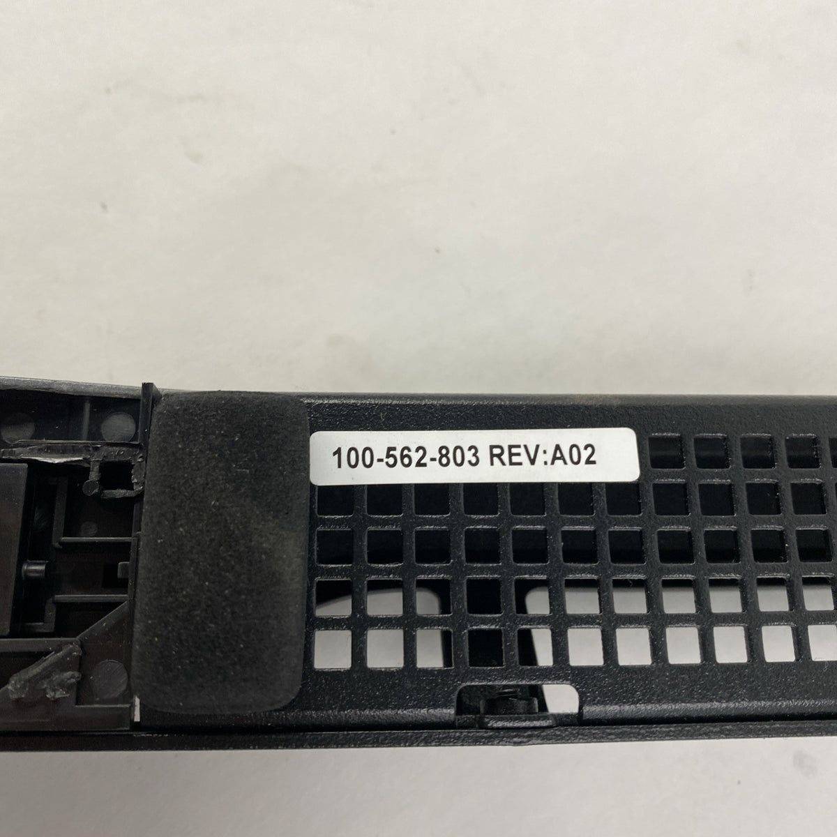 Dell 100-562-803 EMC2 Server Front Bezel - w/ Key 10