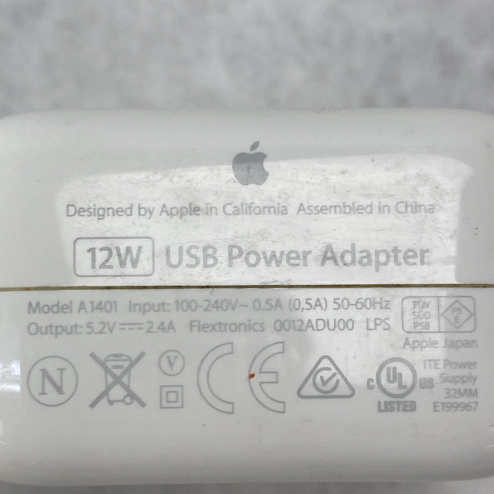 Apple A1401 12W 5.2V 2.4A Single USB Wall Charger Power Adapter - Lot of 125