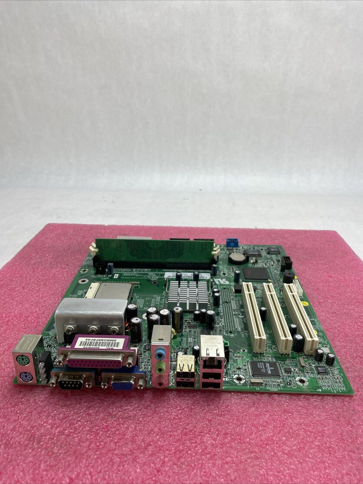 Dell Dimension 2400 MT Motherboard Intel Pentium 4 2.2GHz 256MB RAM