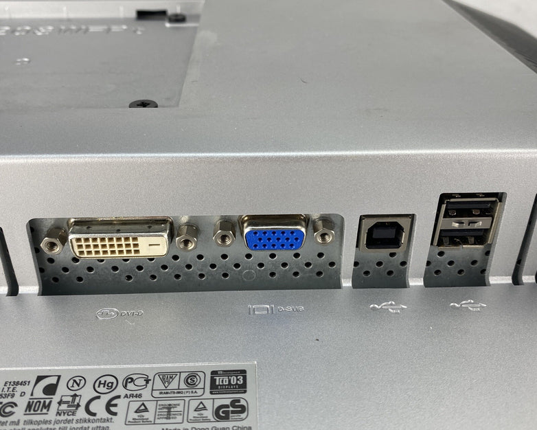 Dell 2208WFPT 22" WideScreen 1680 x 1050 LCD Flat Panel Monitor GRADE B 0F532H